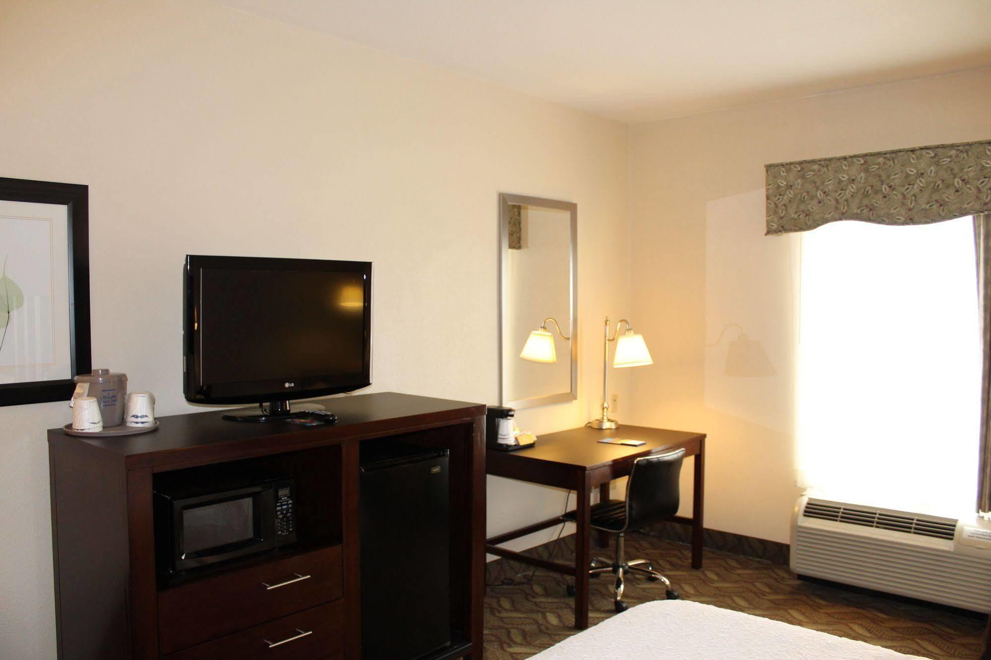 Hampton Inn & Suites Houston-Cypress Station Westfield Extérieur photo